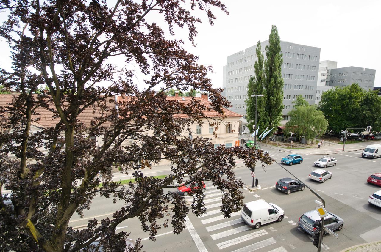 Apartment Trzaska With Free Parking Ljubljana Eksteriør bilde